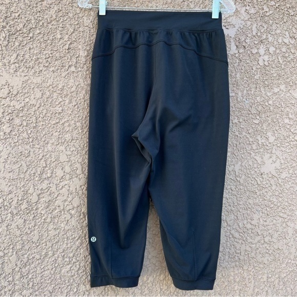 Lululemon 4 Womens Crop Jogger Pants Everyday Athleisure Workout Gym - Picture 3 of 15